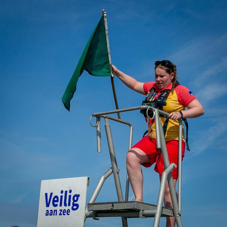 Redder aan zee