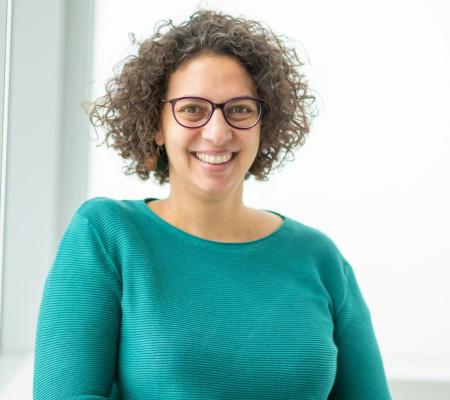 Luistervinken: ‘Naar een lichaamseigen vaccin tegen kanker’ met Prof. Dr. ir. Damya Laoui © DAMYA LAOUI