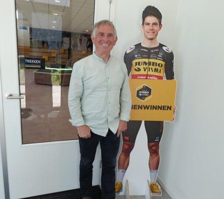 Luistervinken ‘Straffe verhalen uit de Tour de France’ © Noël Truyers