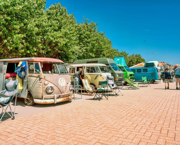 Streetmart - Volkswagen Busmeeting © Luc Cassiman